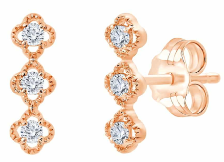 Boucles d'oreilles 2 x 3 Diamants 0.06 Carats