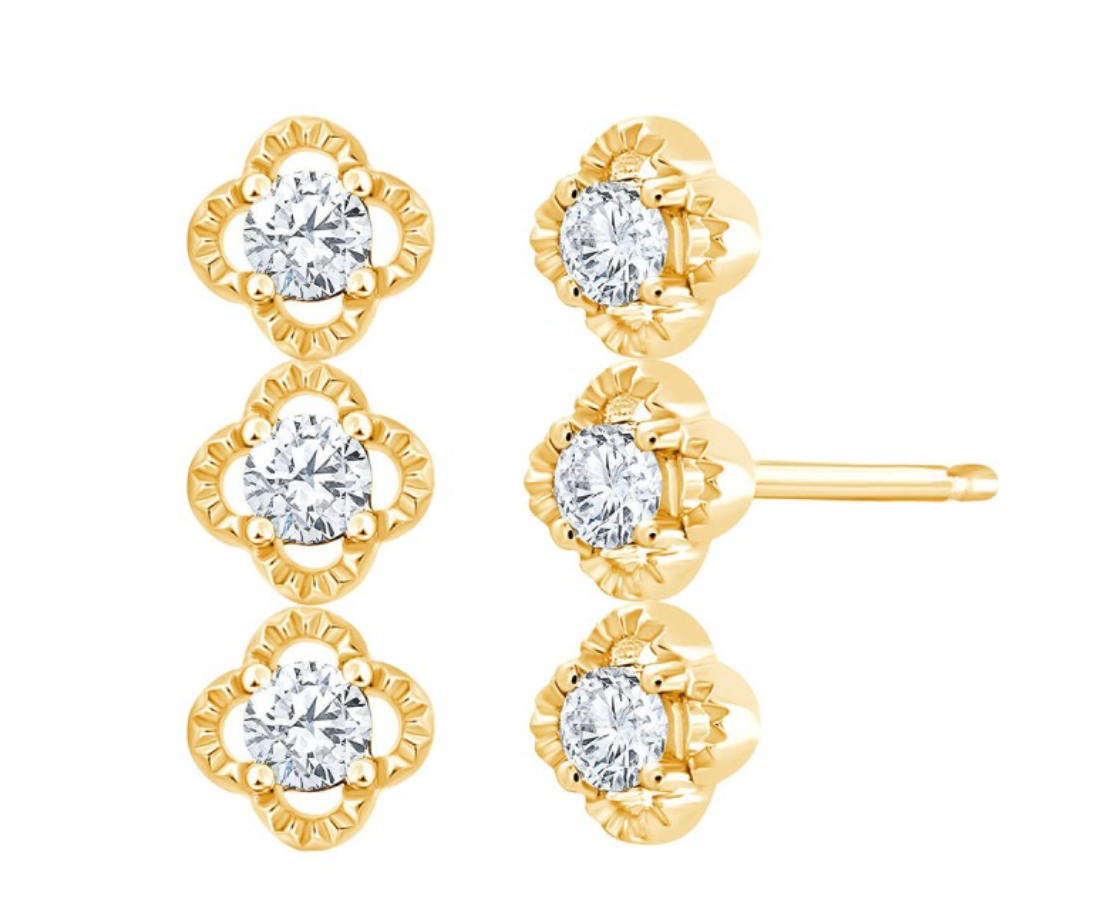 Boucles d'oreilles 2 x 3 Diamants 0.06 Carats